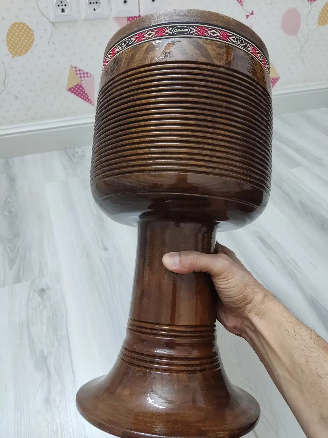 تنبک شیرانی تک مهر|سازهای سنتی|بجنورد, |دیوار