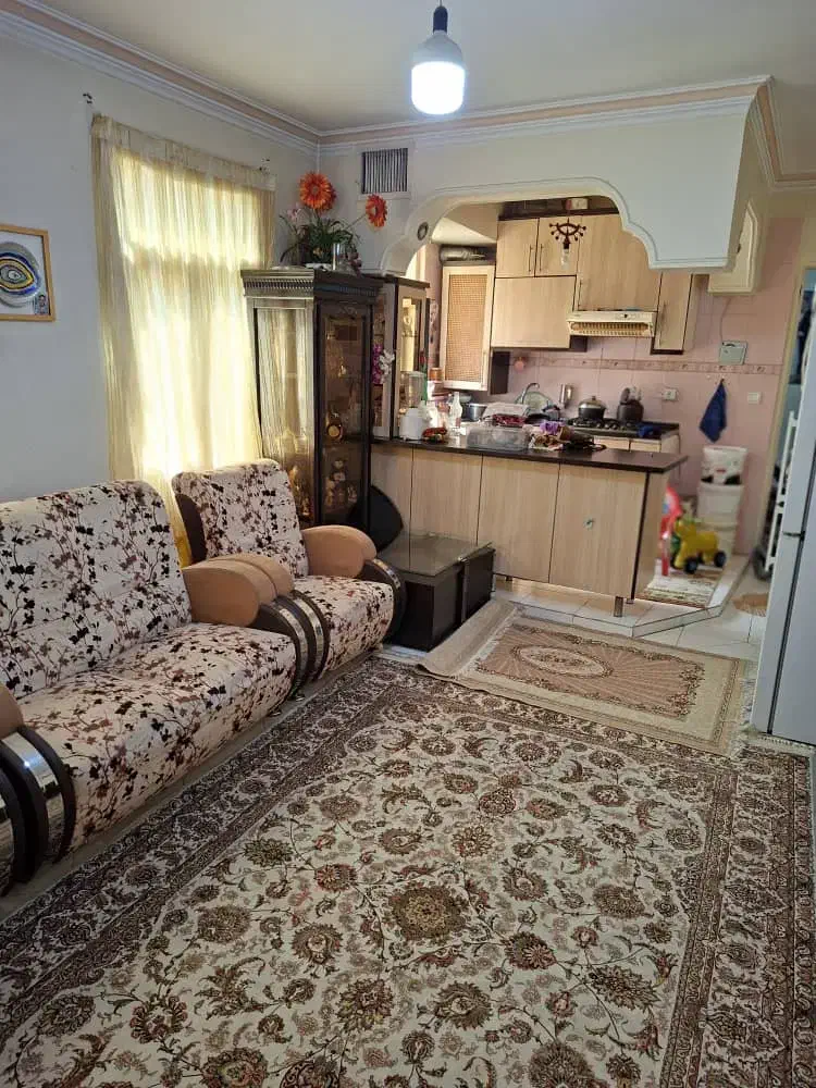 ۴۳متر/۱خواب/آسانسور و انباری/|فروش آپارتمان|تهران, سبلان (لشگر)|دیوار