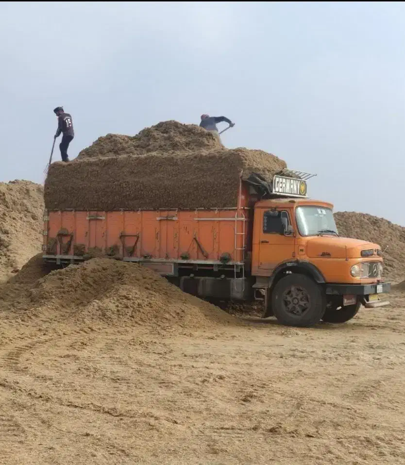 کاه گندم رفت کاه نیشکر آمده برداشت ۴۰۴|عمده‌فروشی|کرمانشاه, |دیوار