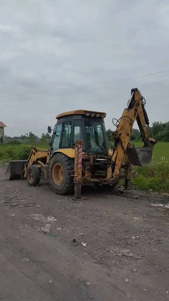 بیل بکهو|خودرو سنگین|سنگر, |دیوار