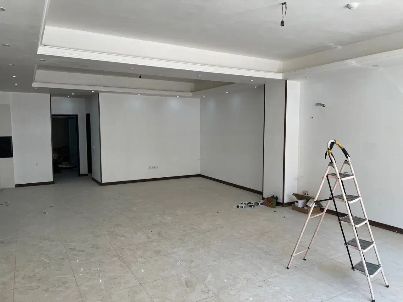 اجاره واحد ۱۳۰ متری ایران زمین فاز ۱|اجارهٔ آپارتمان|اسلامشهر, شهرک الهیه|دیوار