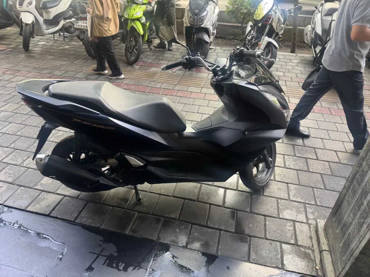 هوندا Pcx 160|موتورسیکلت|تهران, میدان ولیعصر|دیوار