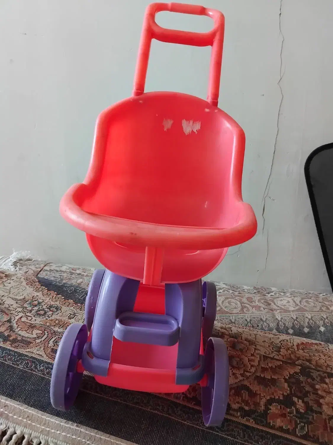 کالسکه|اسباب‌بازی بچه|شوش, |دیوار