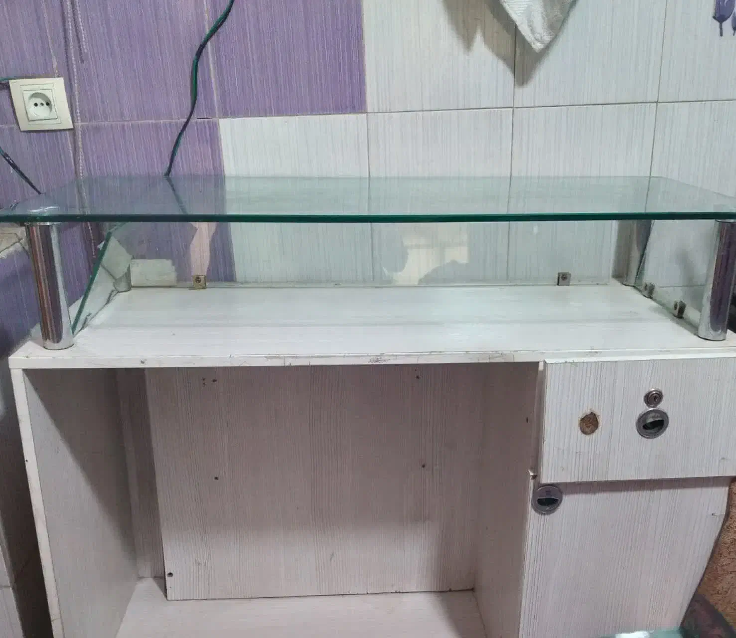 قفسه ورگال وجالباسی ومایکن و میز|حراج|تهران, آهنگ|دیوار