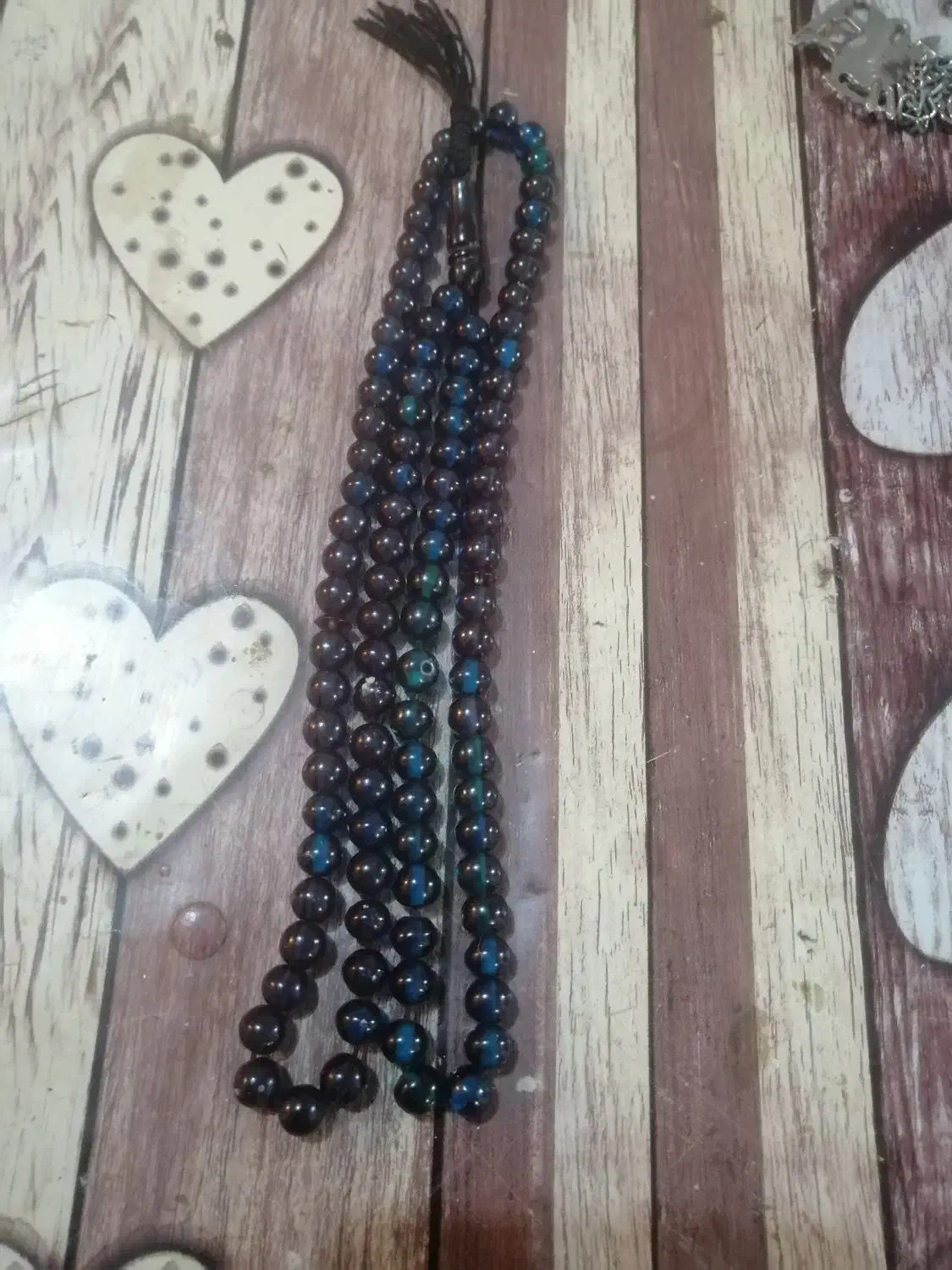 تسبیح سندلوس|کلکسیون اشیاء عتیقه|شهرکرد, |دیوار