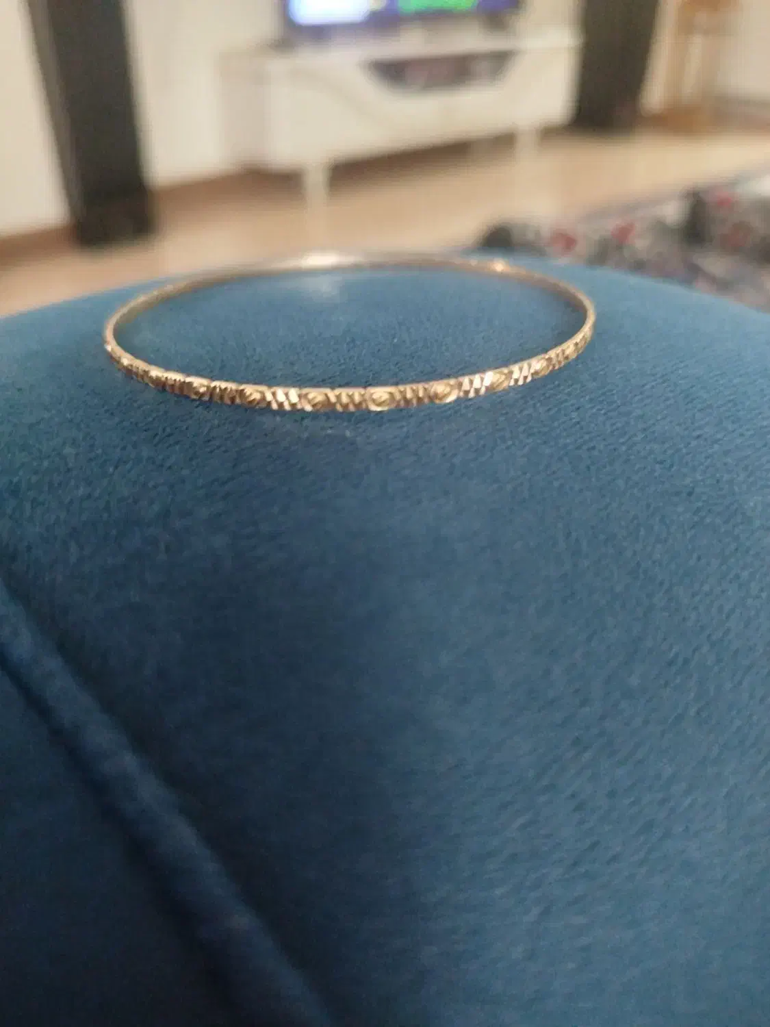 یک عدد النگو طلا سایز 4 میفروشم 200بالای تابلو|جواهرات|قشم, |دیوار