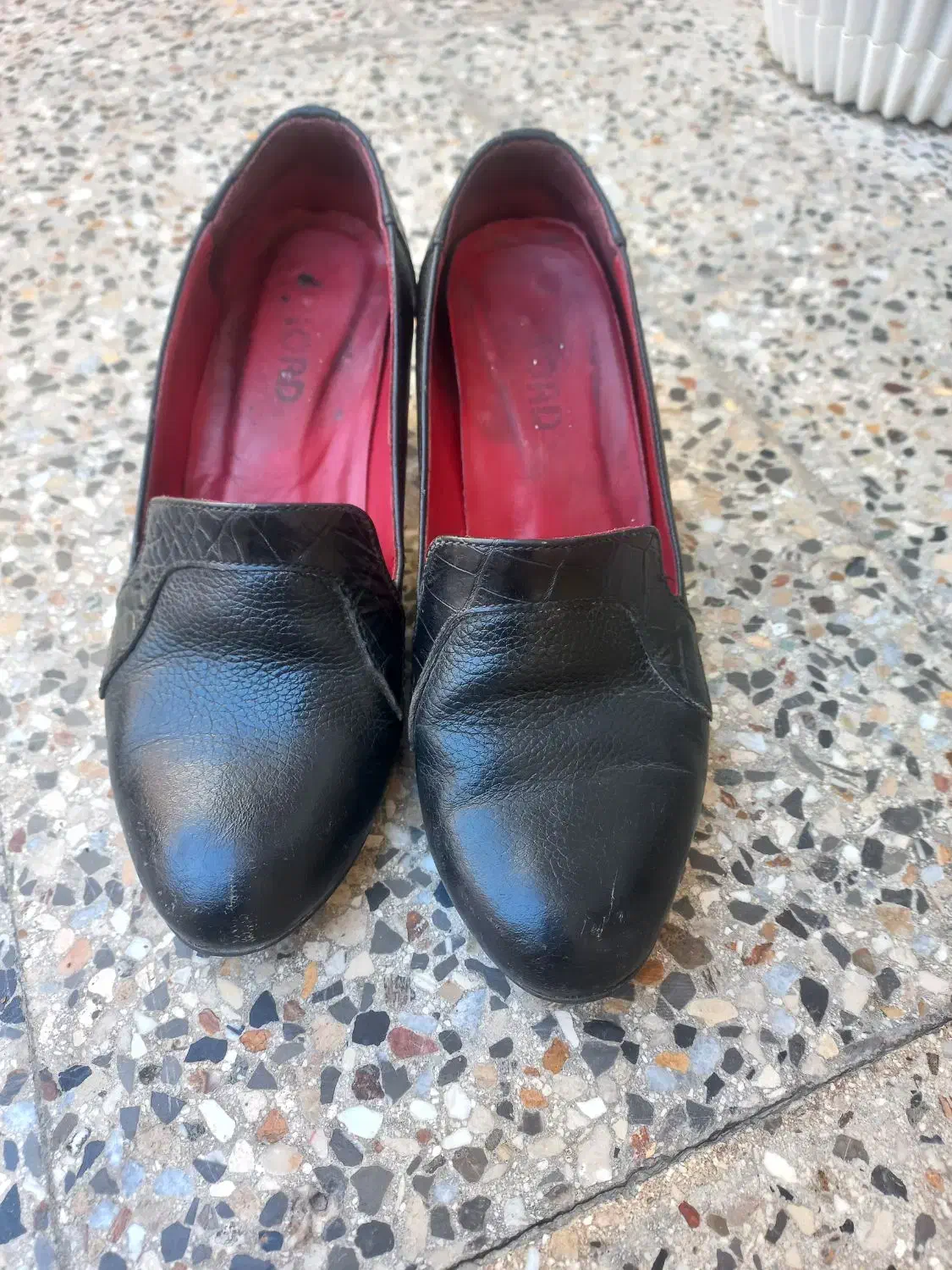 لوازم شخصی سالم درحد نو|کیف، کفش، کمربند|اهواز, منبع اب|دیوار