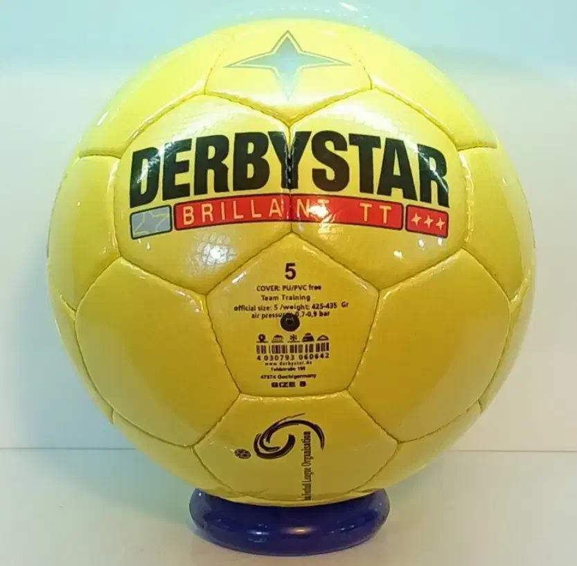 توپ فوتبال|ورزشهای توپی|شهرکرد, |دیوار