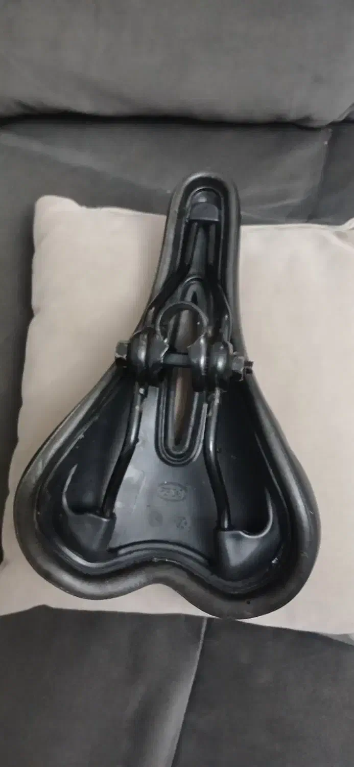 زین دوچرخه|دوچرخه، اسکیت، اسکوتر|رشت, پارک شهر|دیوار