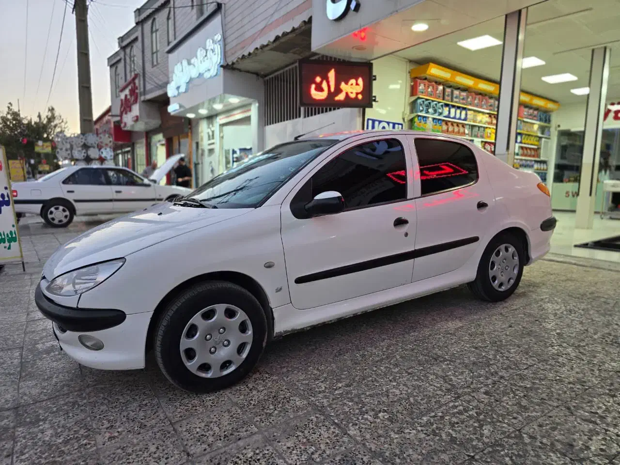 206SDمدل 93 موتور تیو فایو|خودرو سواری و وانت|خرمآباد, |دیوار