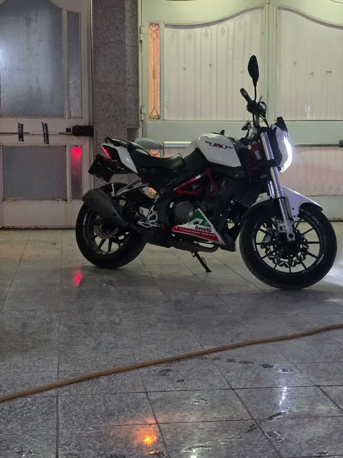 بنلی ۲۵۰ تک سیلندر فیس قدیم|موتورسیکلت|قم, سالاریه|دیوار