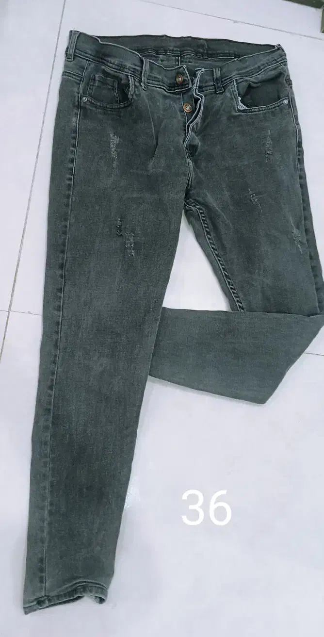 لباس مردانه|لباس|بومهن, |دیوار