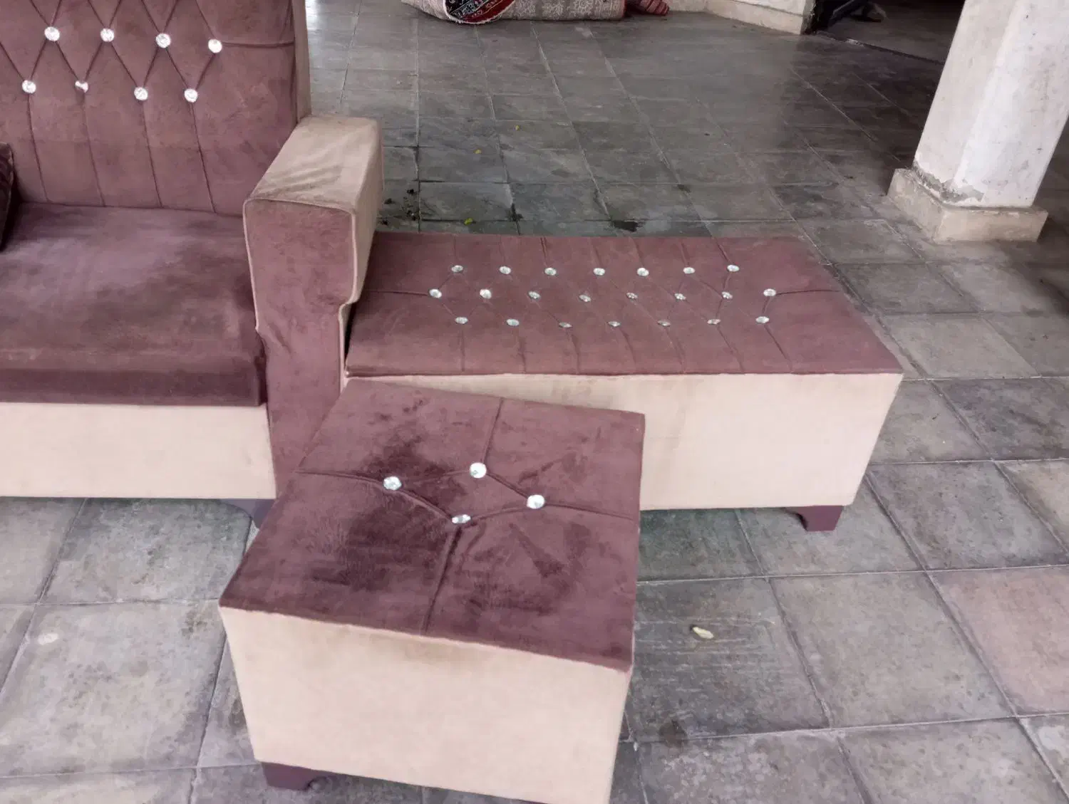 مبل ۷نفره|مبلمان خانگی و میز عسلی|صومعه‌سرا, |دیوار