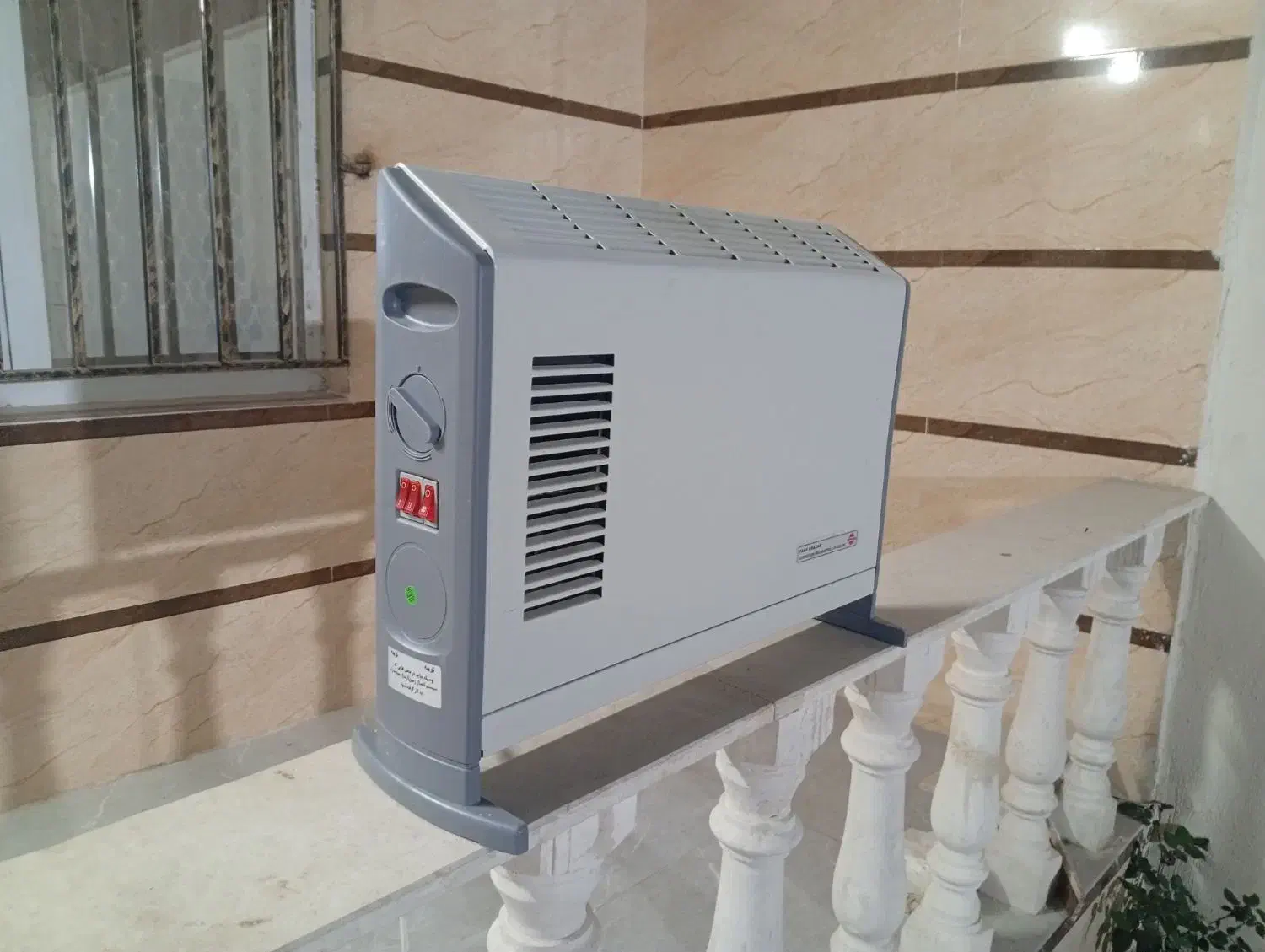 بخاری برقی فن دار درحد نو|بخاری، هیتر، شومینه|پاکدشت, پاکدشت (مامازند)|دیوار