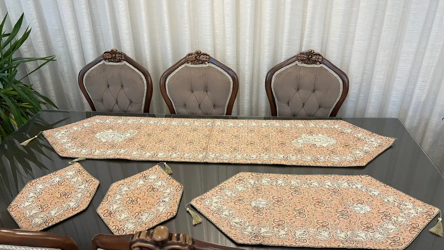 رومیزی ترمه و سرمه دوزی کار دست|پرده، رانر، رومیزی|محلات, |دیوار