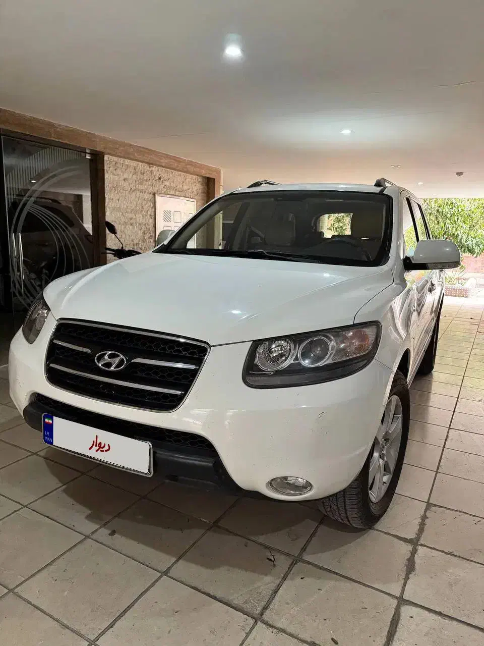 سانتافه۲۰۰۹سفیدموتور۲۷۰۰|خودرو سواری و وانت|اصفهان, باغ زیار|دیوار