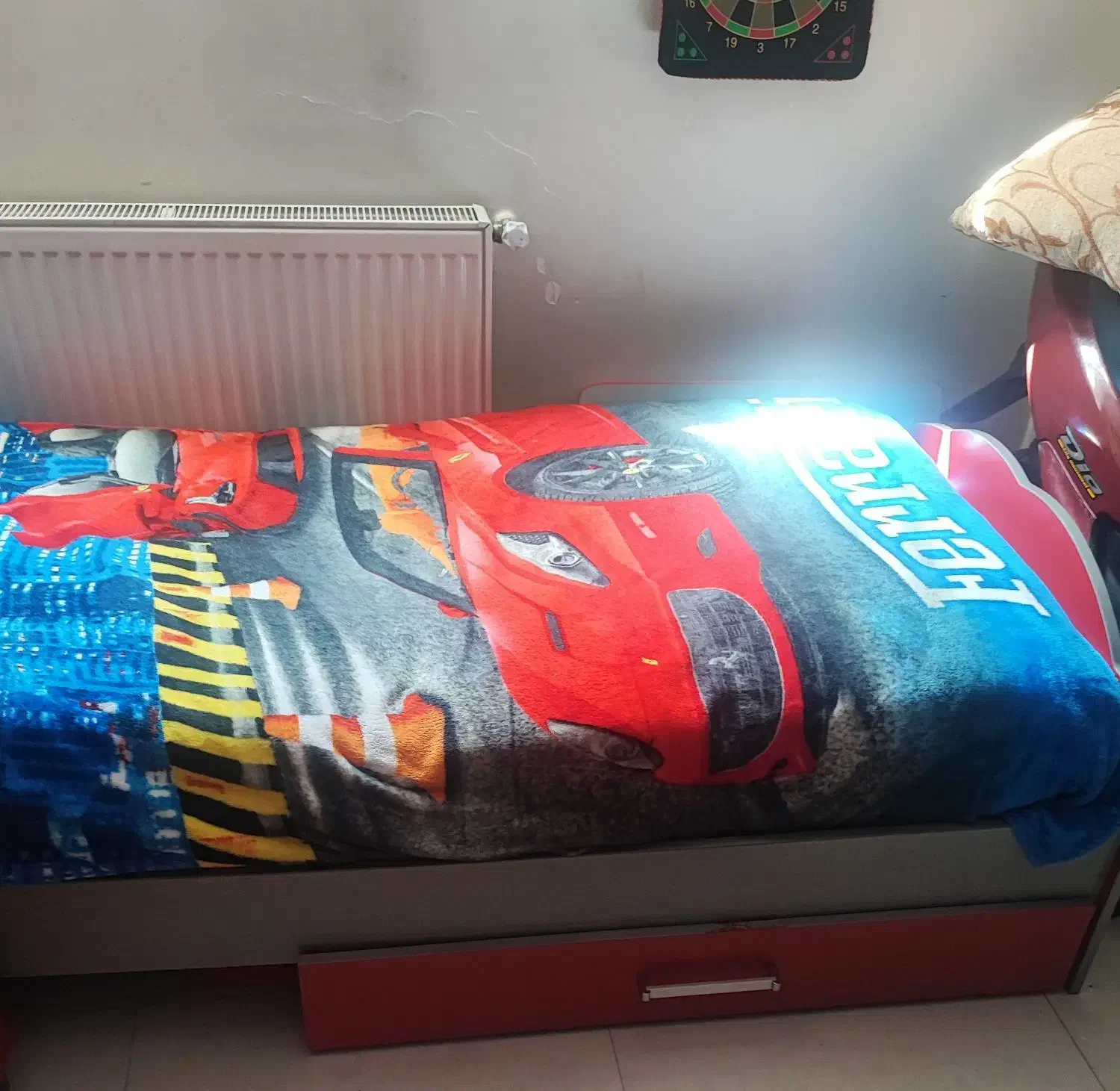 تخت و کمد نوجوان باقیمت خیلی مناسب با تخفیف ویژه|تخت و سرویس خواب|اصفهان, پروین|دیوار