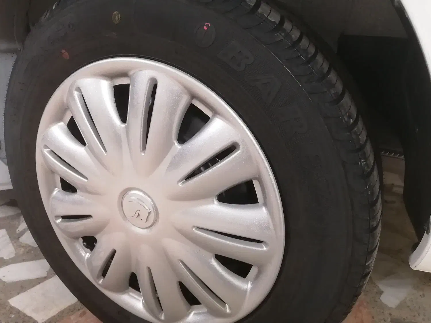 لاستیک نو زیر صفری به همراه رینگ نو|قطعات یدکی و لوازم جانبی|رشت, اسماعیل آباد|دیوار