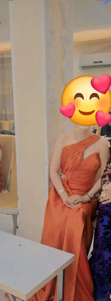 پیراهن مجلسی ، لباس شب|لباس|گرگان, |دیوار