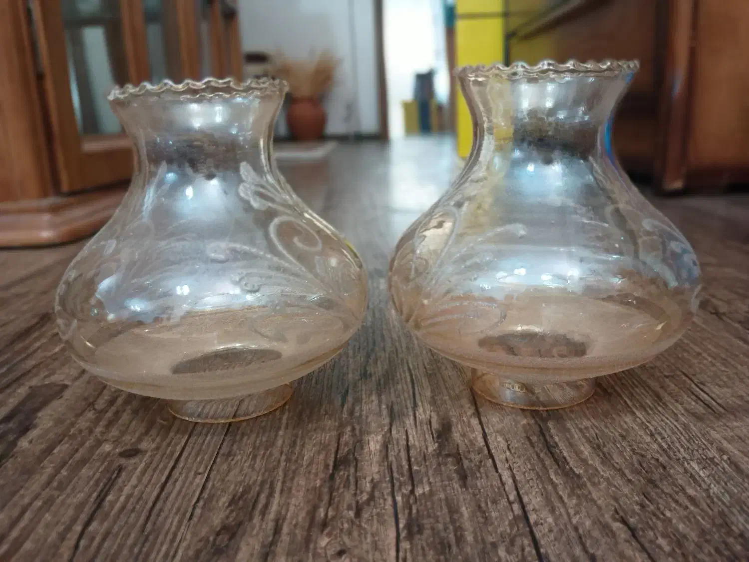 لاله شیشه ای|لوستر و چراغ آویز|تهران, تهرانپارس غربی|دیوار