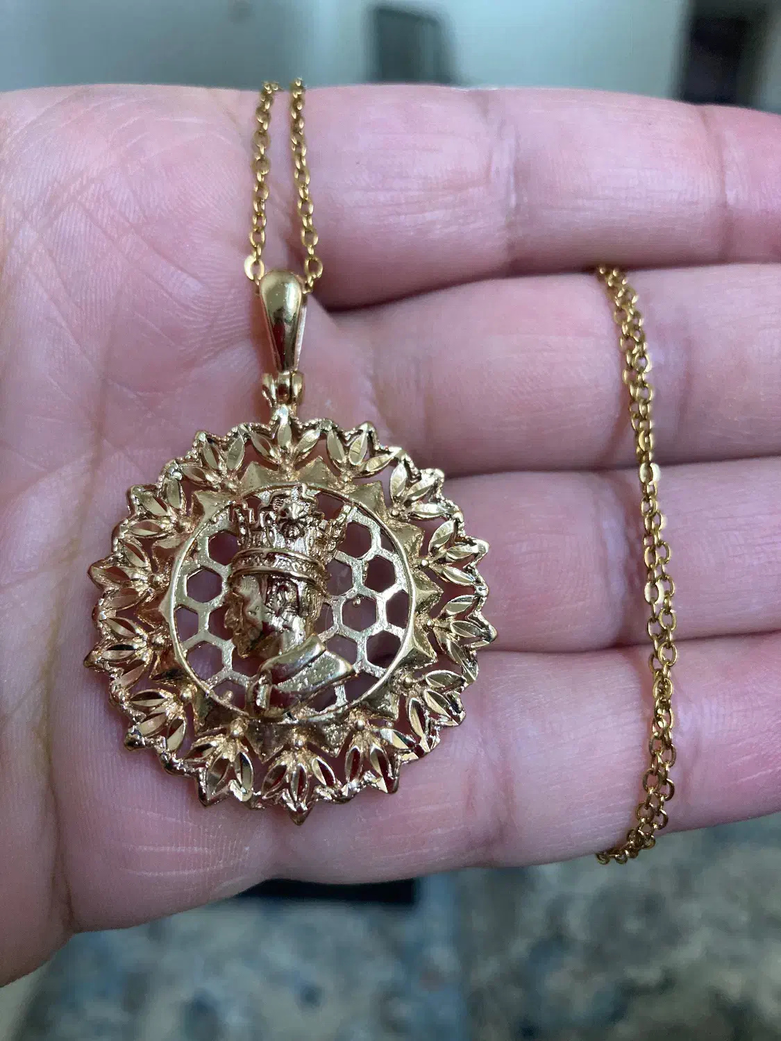 گردنبند فوق نایاب و کلکسیونی شمایل محمد رضا شاه|کلکسیون اشیاء عتیقه|یزد, |دیوار