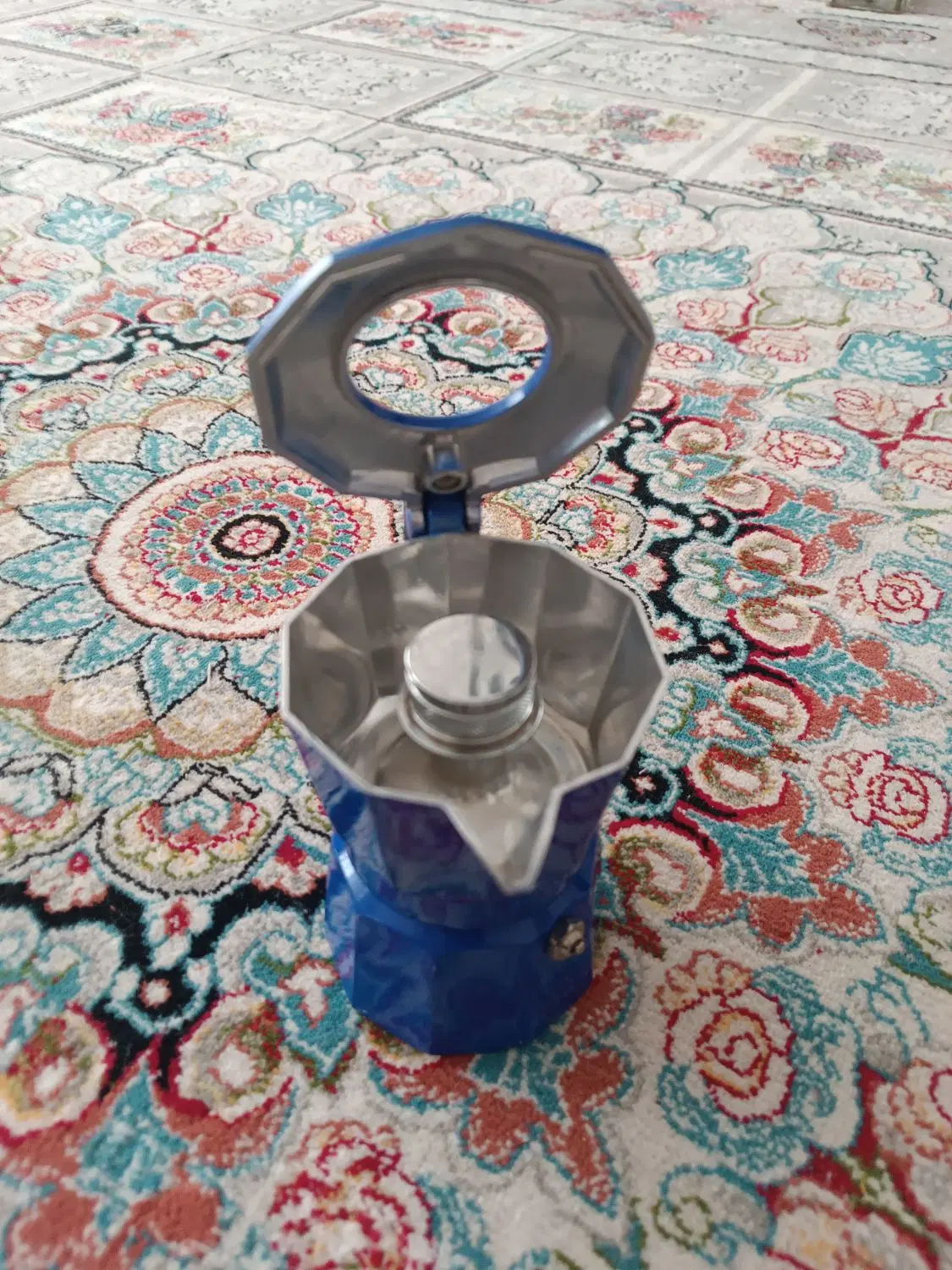 قهوه جوش|قوری، کتری، قهوه‌ساز دستی|سده (خراسان جنوبی), |دیوار