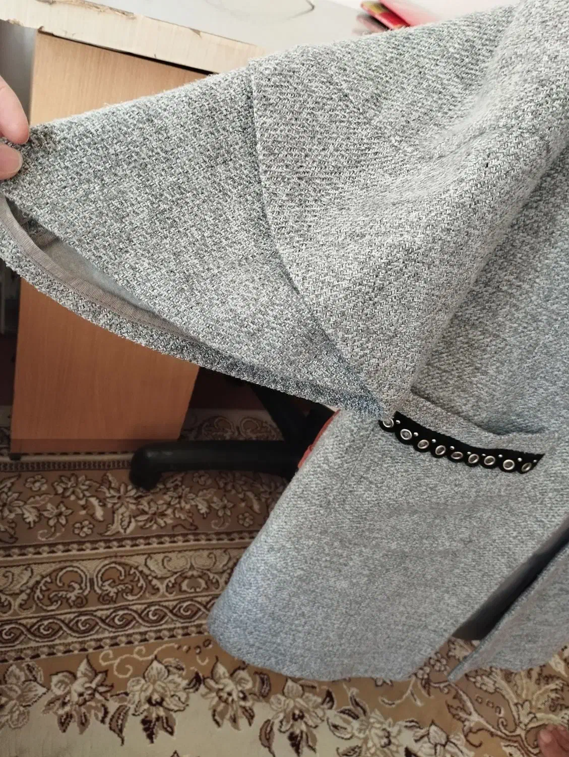 کت پشمی طوسی|لباس|بوکان, |دیوار