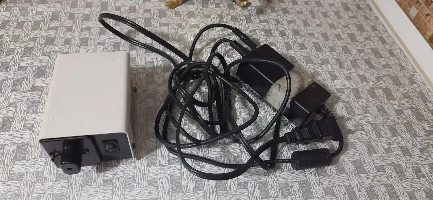 منبع نور بروسکوپ قدیمی ساخت آمریکا|کلکسیون اشیاء عتیقه|مشکیندشت, |دیوار