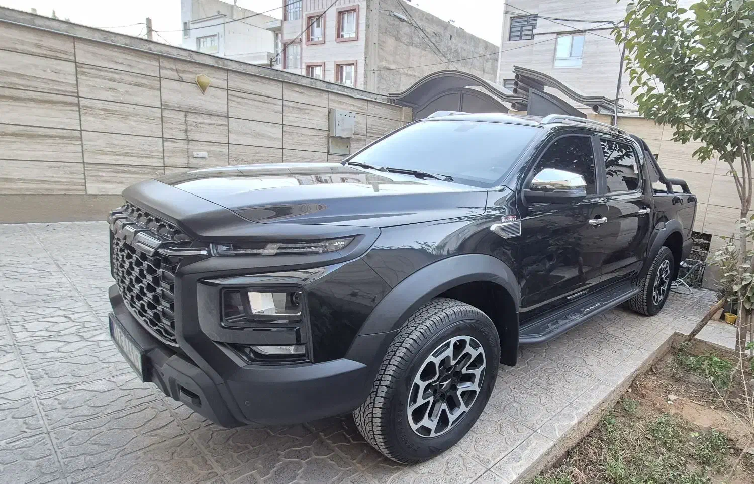 کی ام سی تی ۹ مدل ۴۰۳ کاملا خانگی مشابه صفر|خودرو سواری و وانت|شیراز, شهرک استقلال|دیوار