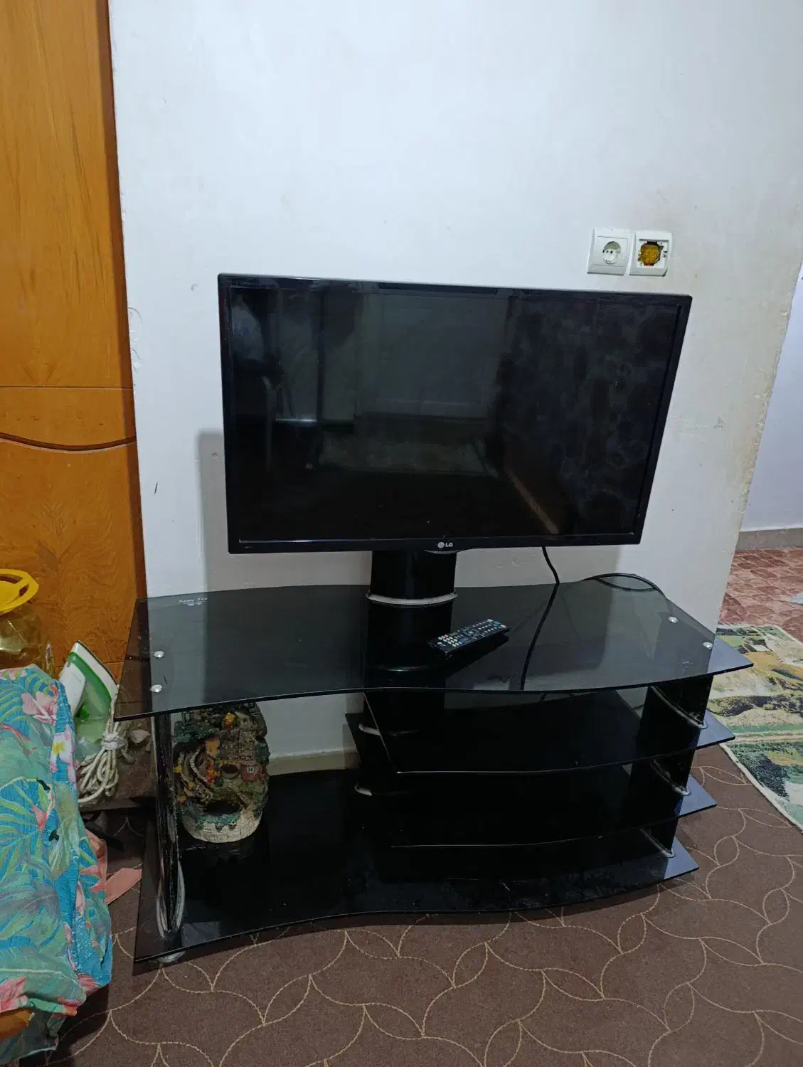 تلویزیون ال جی 32 با تی وی|تلویزیون و پروژکتور|بندر ماهشهر, |دیوار