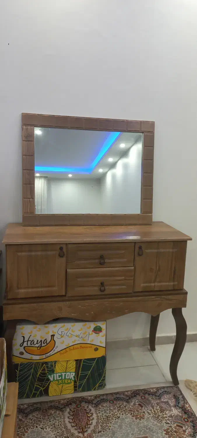 کنسول به همراه آینه و میز تلویزیون|بوفه، ویترین، کنسول|پردیس, فاز ۸|دیوار