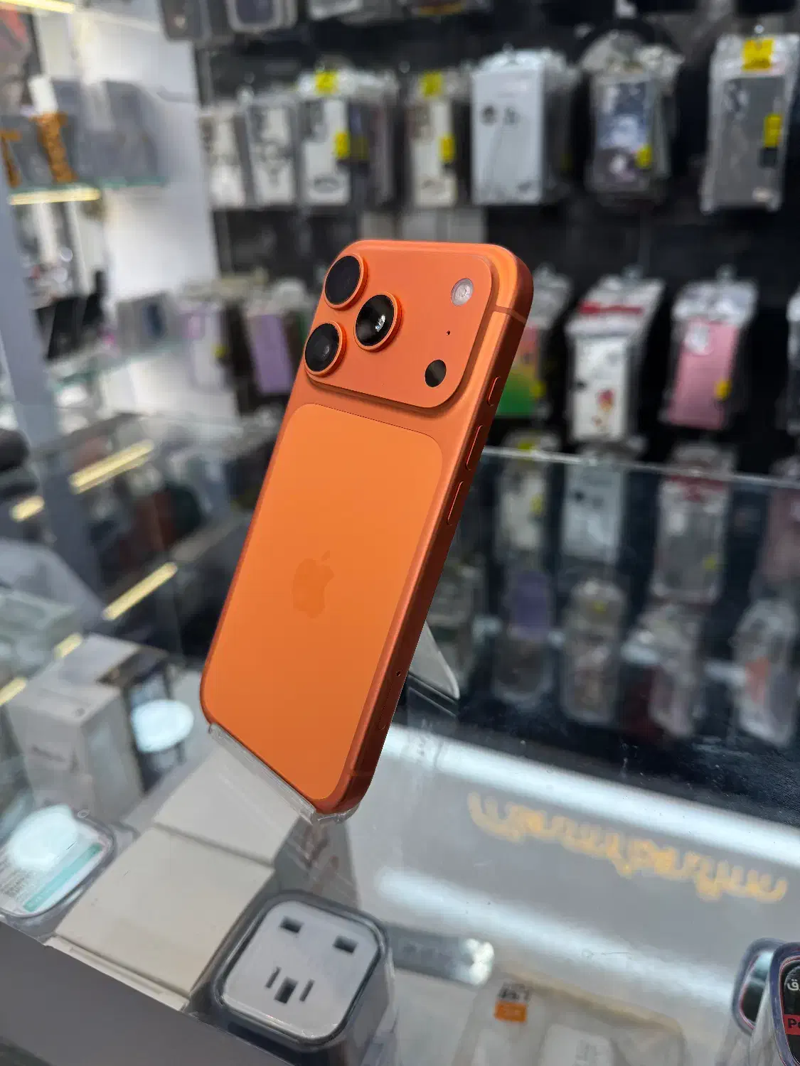 ایفون ۱۷ پرو|موبایل|تهران, شیوا|دیوار