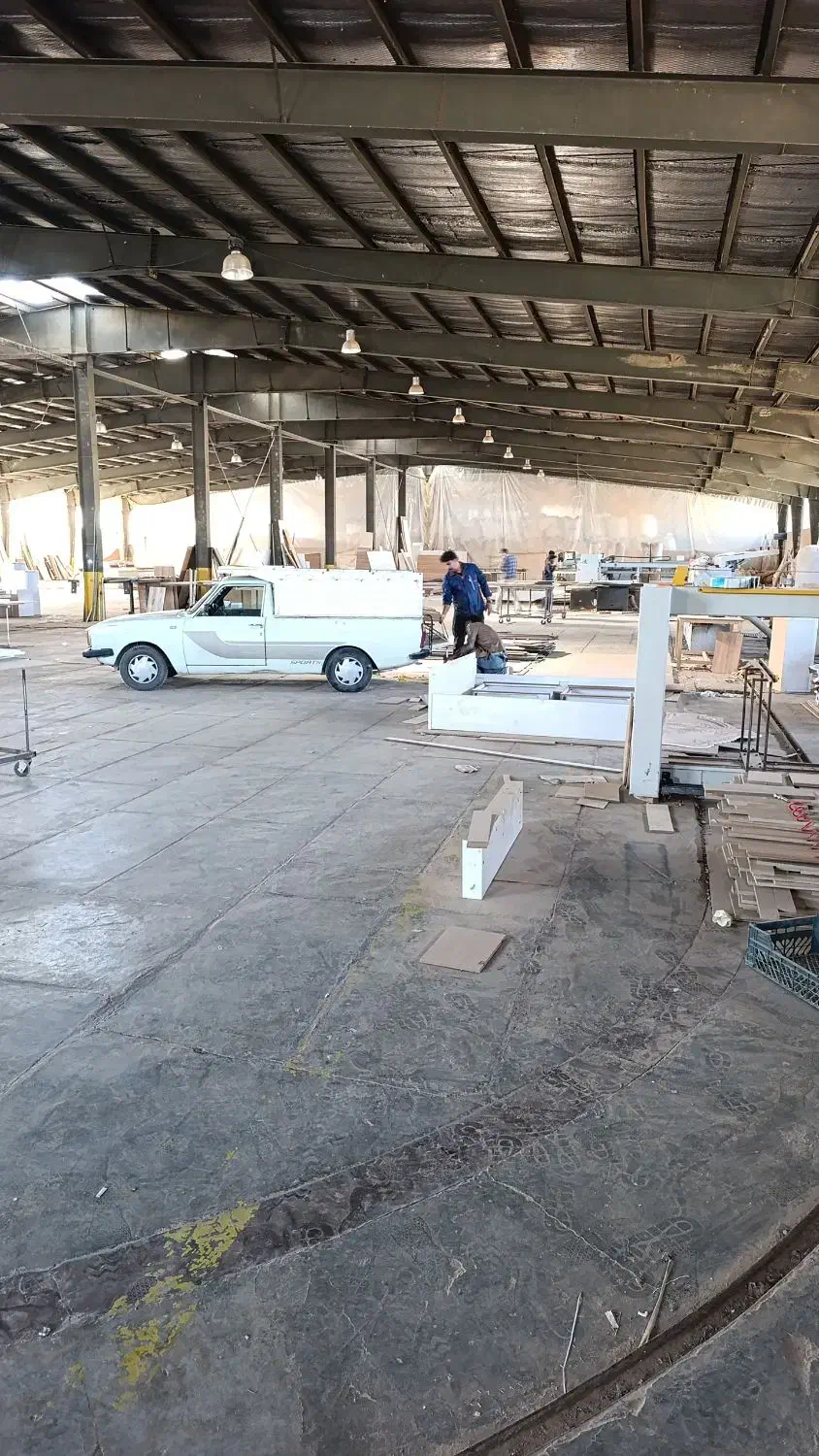 استخدام استاد کار ام دی اف مهاهر ونیمه ماهروساده|استخدام صنعتی، فنی، مهندسی|گلپایگان, |دیوار