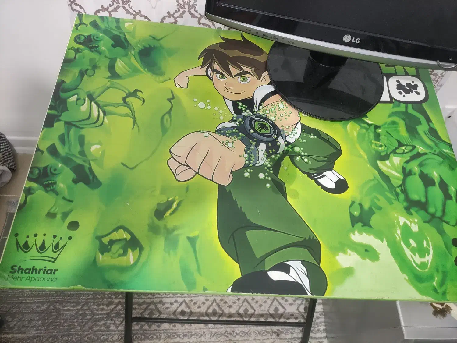 مبل تک نفره و میز بن تن و صندلی بنتن و کامپیوتر|رایانه رومیزی|تهران, استخر|دیوار