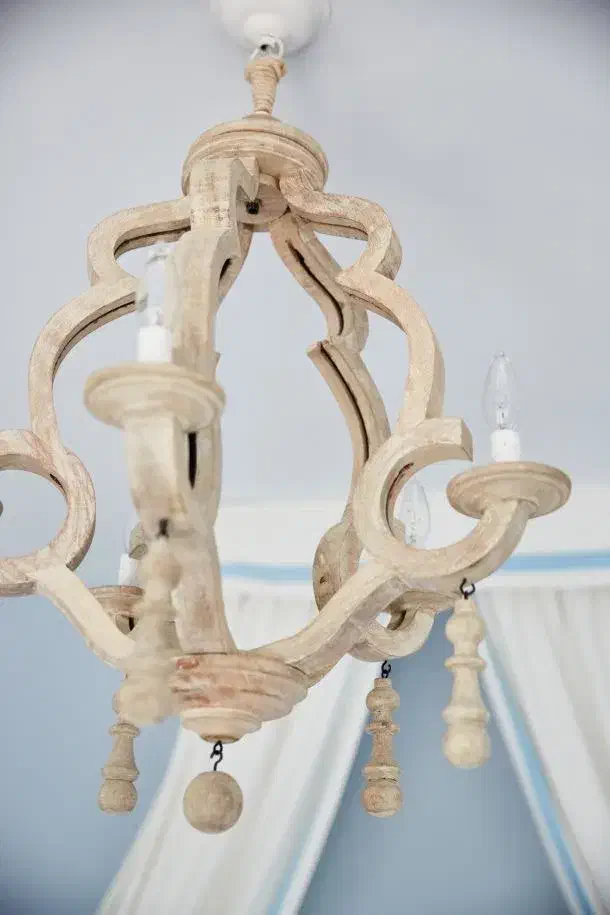 لوستر چوبی سبک ایتالیایی دست ساز چوب چنار آمریکایی|لوستر و چراغ آویز|تهران, افسریه شمالی|دیوار