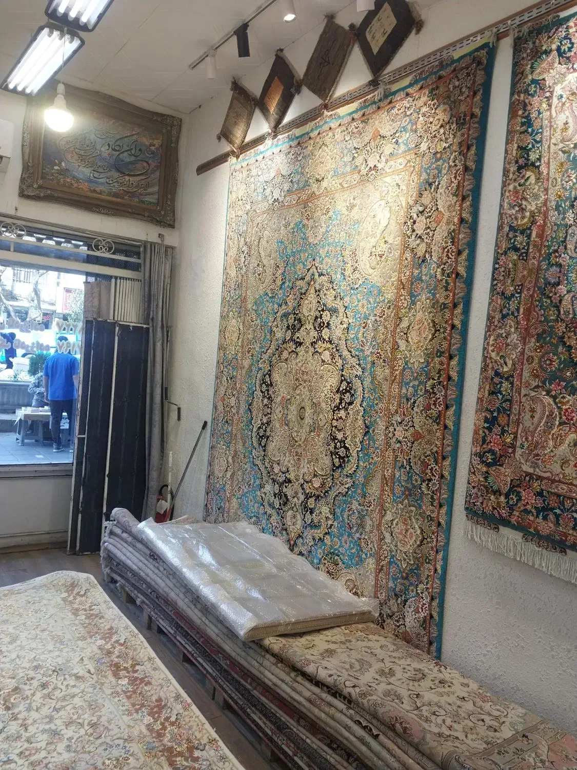 خرید و فروش فرشهای دست بافت و ماشینی|فرش|تهران, اختیاریه|دیوار
