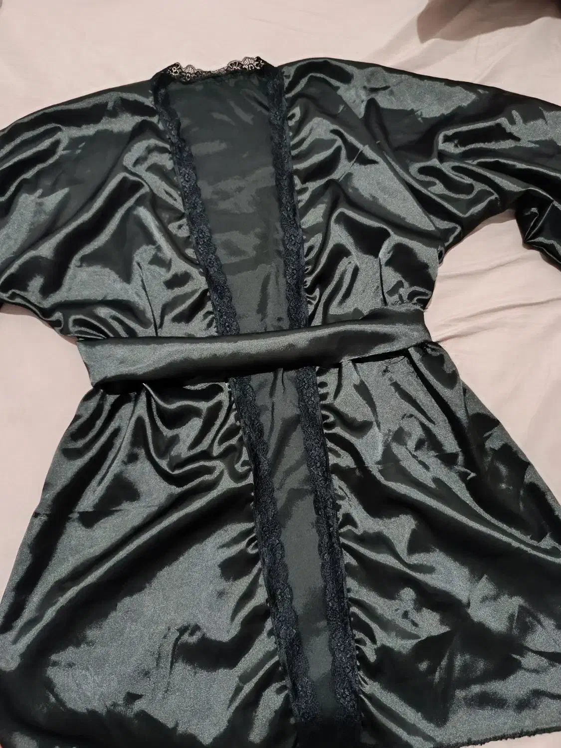 روبدوشامبر|لباس|مریوان, |دیوار