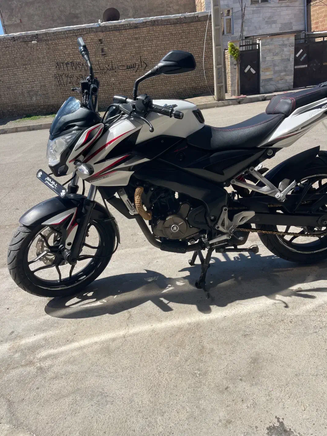 Ns200|موتورسیکلت|نظرآباد, رسالت|دیوار