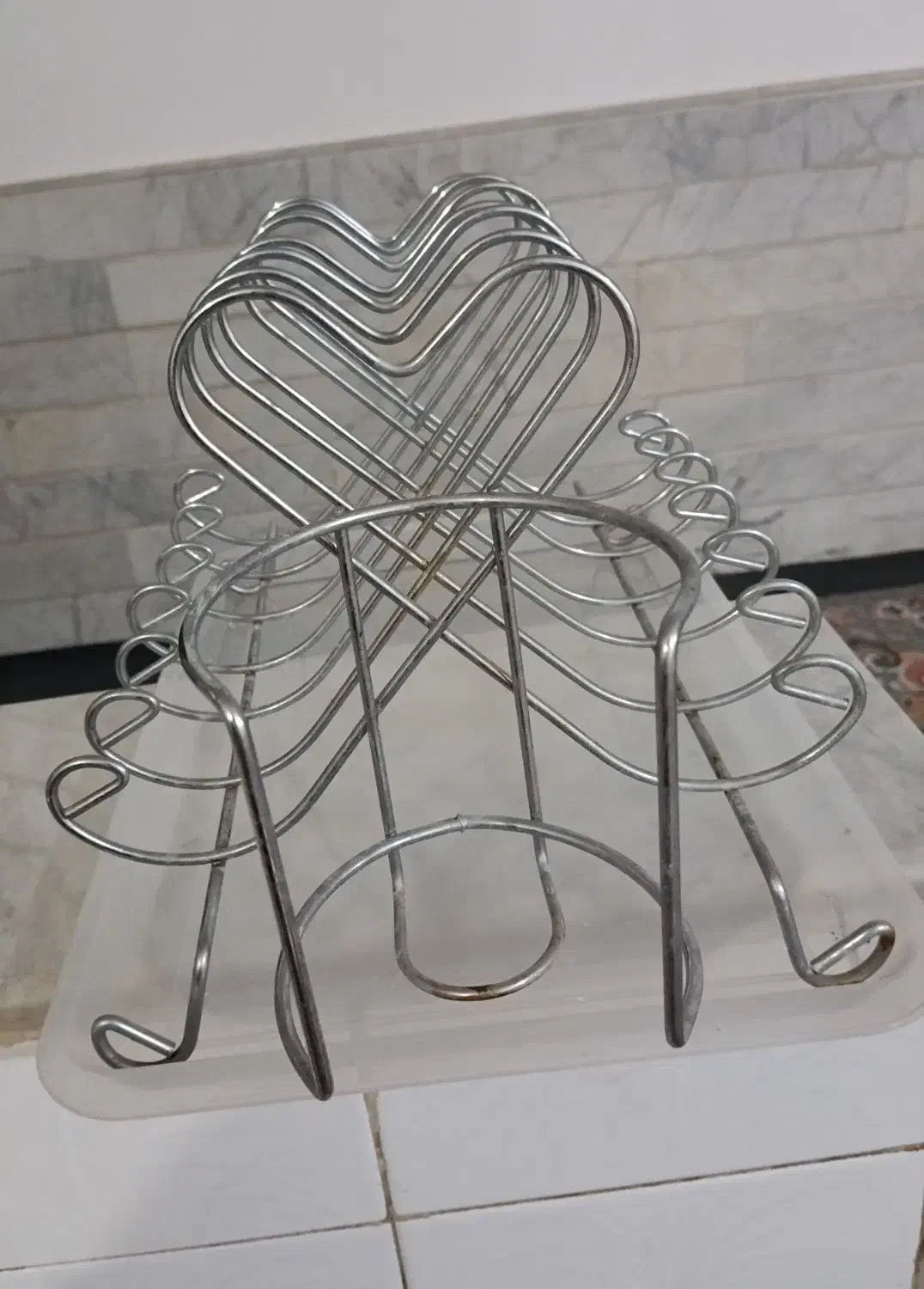 آبچکان در حدنو|آبچکان و نظمدهنده ظروف|قم, سید معصوم|دیوار