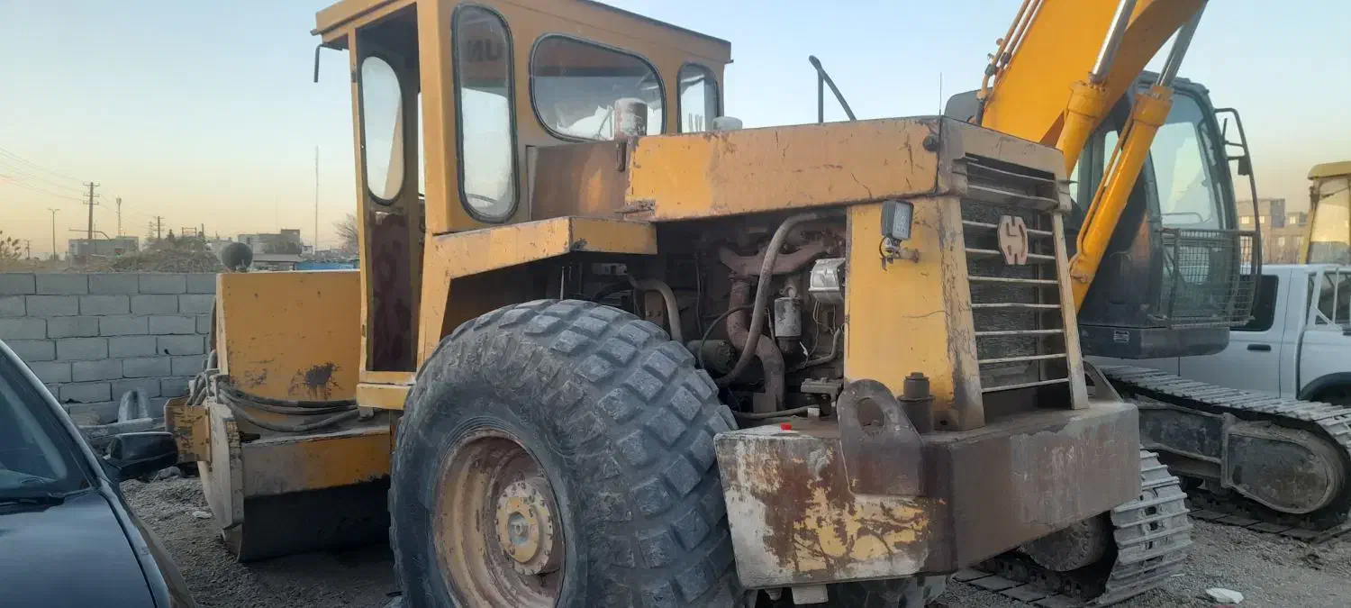 غلطک ca25|خودرو سنگین|قلعه نو, |دیوار