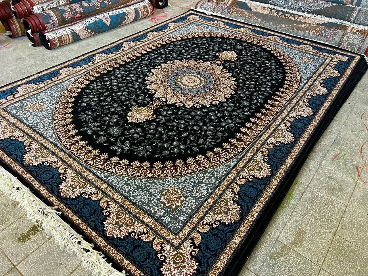 فرش طرح ۷۰۰ شونه جدید|فرش|دزفول, |دیوار