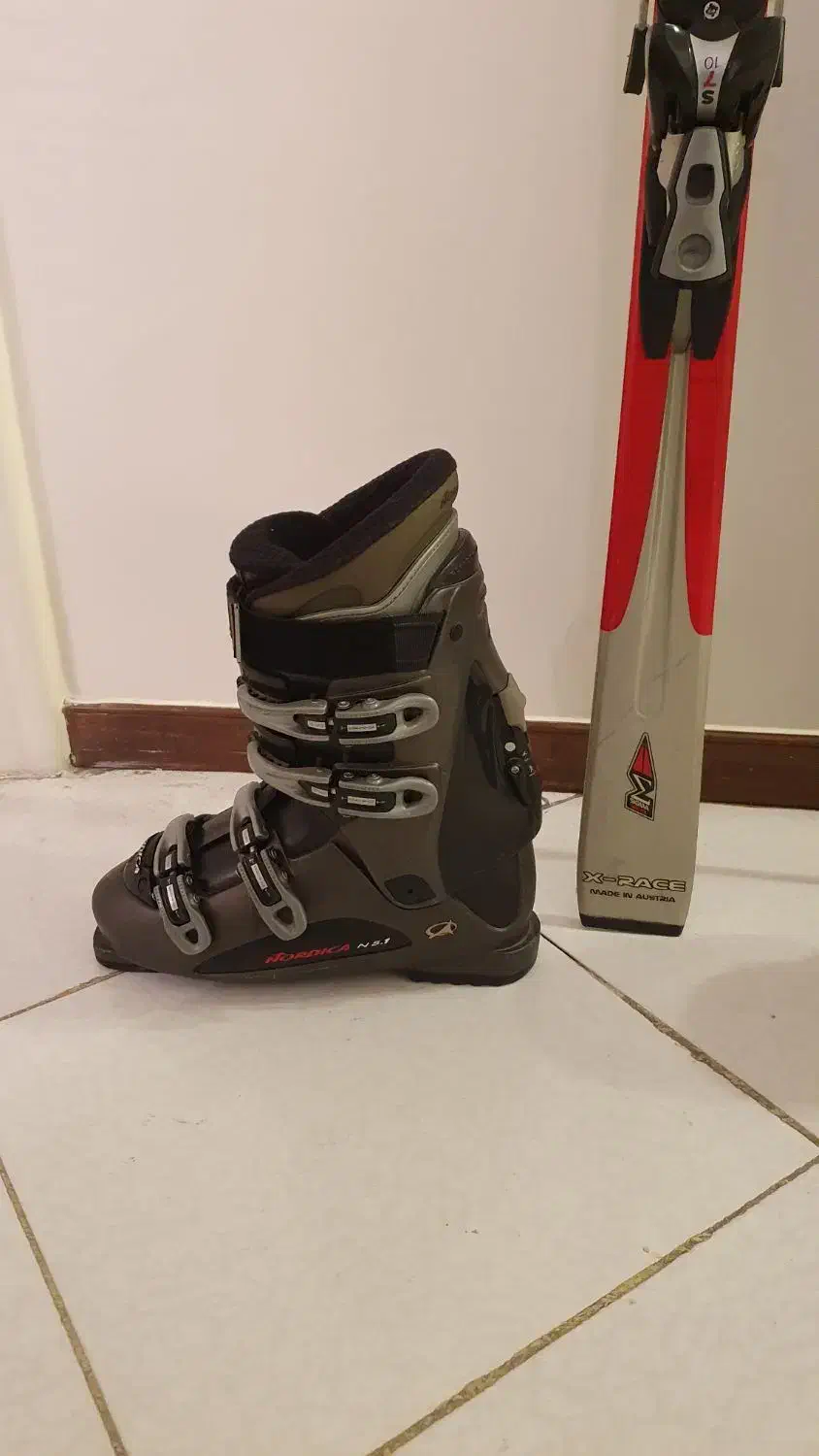 چوب و کفش اسکی آلپاین|ورزش‌های زمستانی|تهران, امیرآباد|دیوار