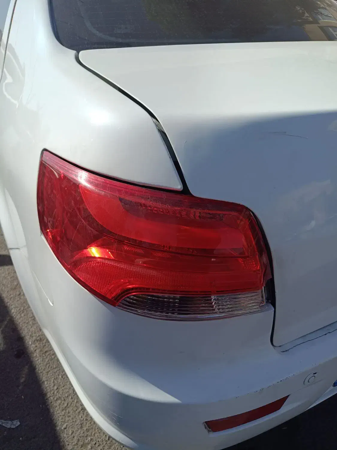 چراغ سمت راننده رانا پلاس|قطعات یدکی و لوازم جانبی|قم, طلاب غیر ایرانی|دیوار