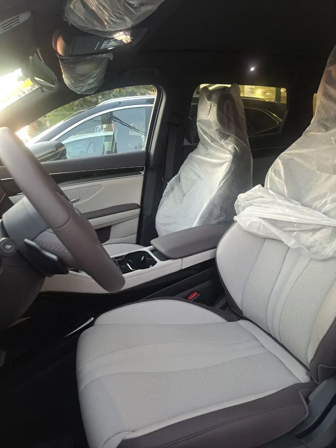 بی وای دی سانگ پلاس 2025با چشم خدا صفر خشک|خودرو سواری و وانت|اصفهان, تخت فولاد|دیوار