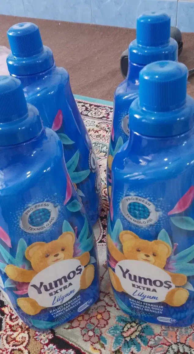 ۴عدد نرم کننده و خوشبو کننده لباس.یوموش ترکیه|مواد شوینده و دستمال کاغذی|میاندوآب, |دیوار