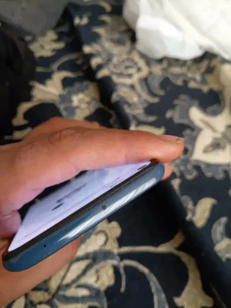 یک عدد گوشی به فروش می‌رسد|موبایل|تهران, خانی آباد نو جنوبی|دیوار