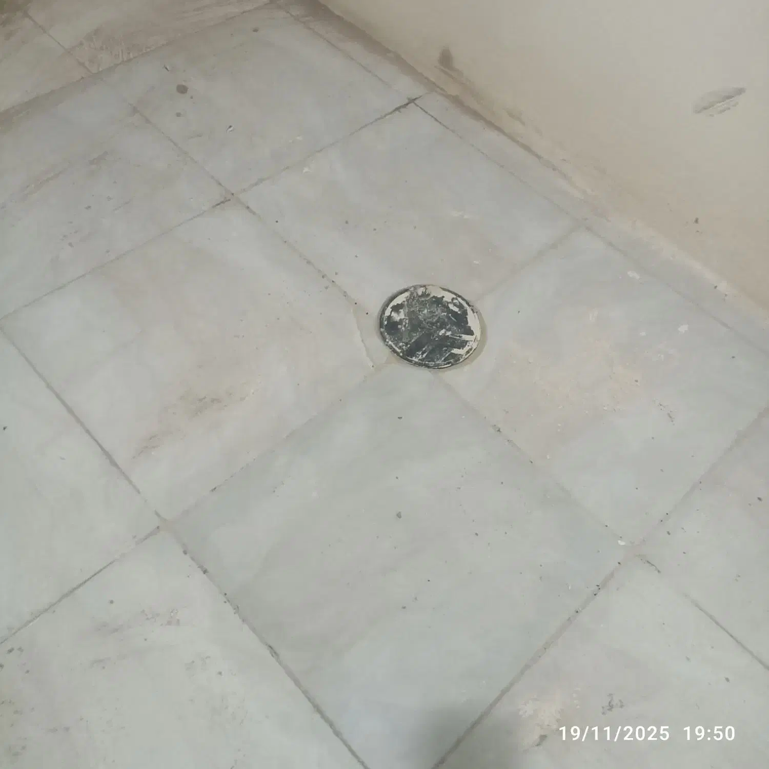 تجهیز واحد.تاسیسات،ام دی اف،نقاشی ،کناف گچکاری|خدمات پیشه و مهارت|پرند, فاز ۲|دیوار