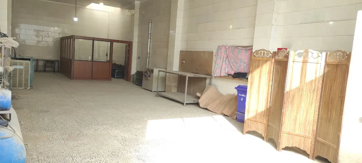 فروش سوله کارگاهی ۱۳۰ متری خیابان بسیج امام خمینی|فروش دفتر صنعتی، کشاورزی، تجاری|خمینیشهر, |دیوار