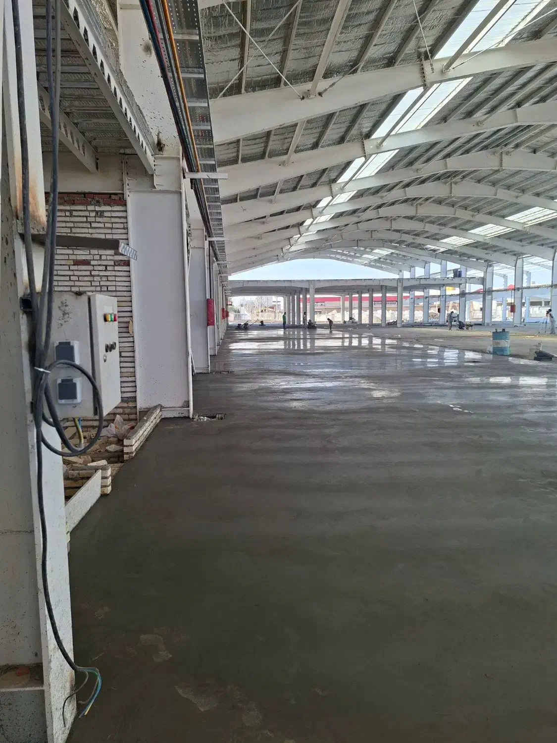 بتن ریزی ماله پروانه تراز لیرزی|خدمات پیشه و مهارت|رشت, منظریه|دیوار