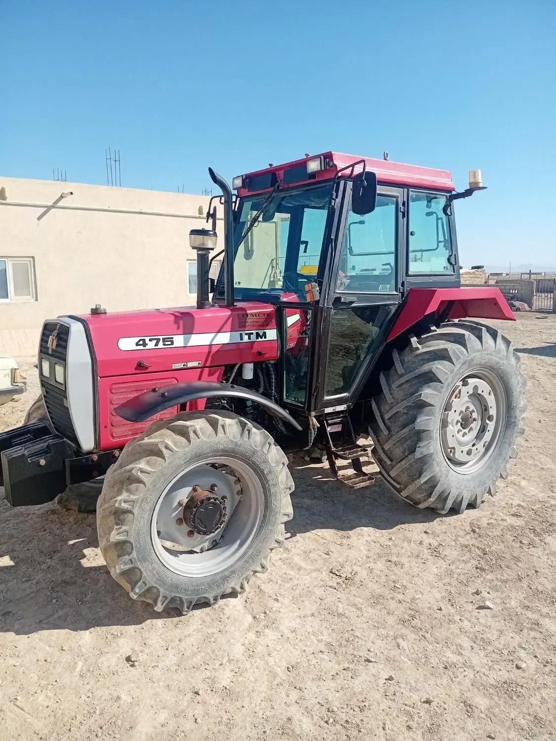 تراکتور۴۷۵مدل ۹۷ کابین کارخانه|خودرو سنگین|گنبد کاووس, |دیوار